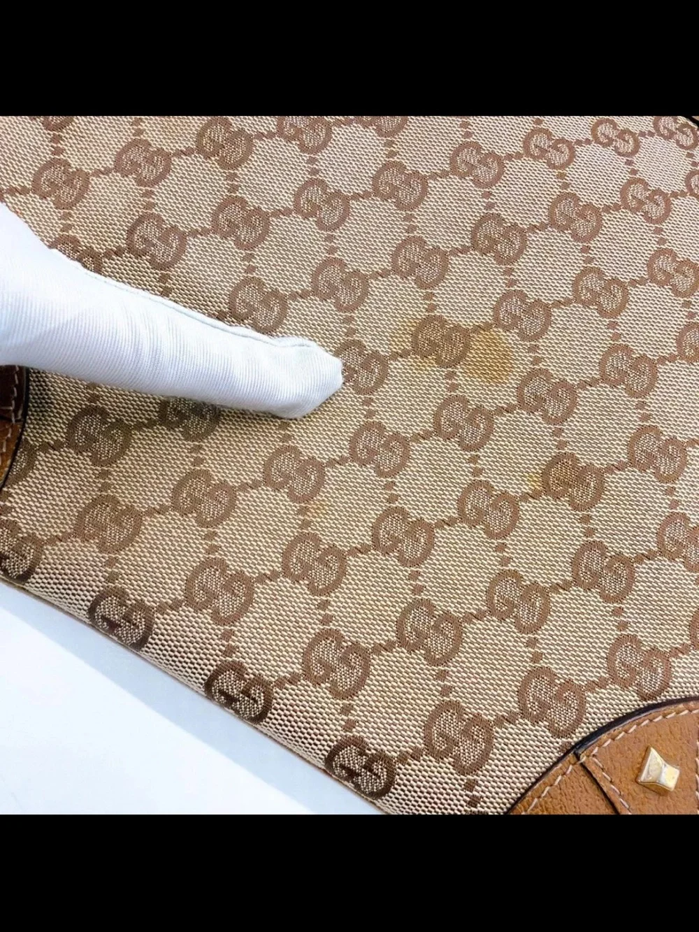Gucci gold secure